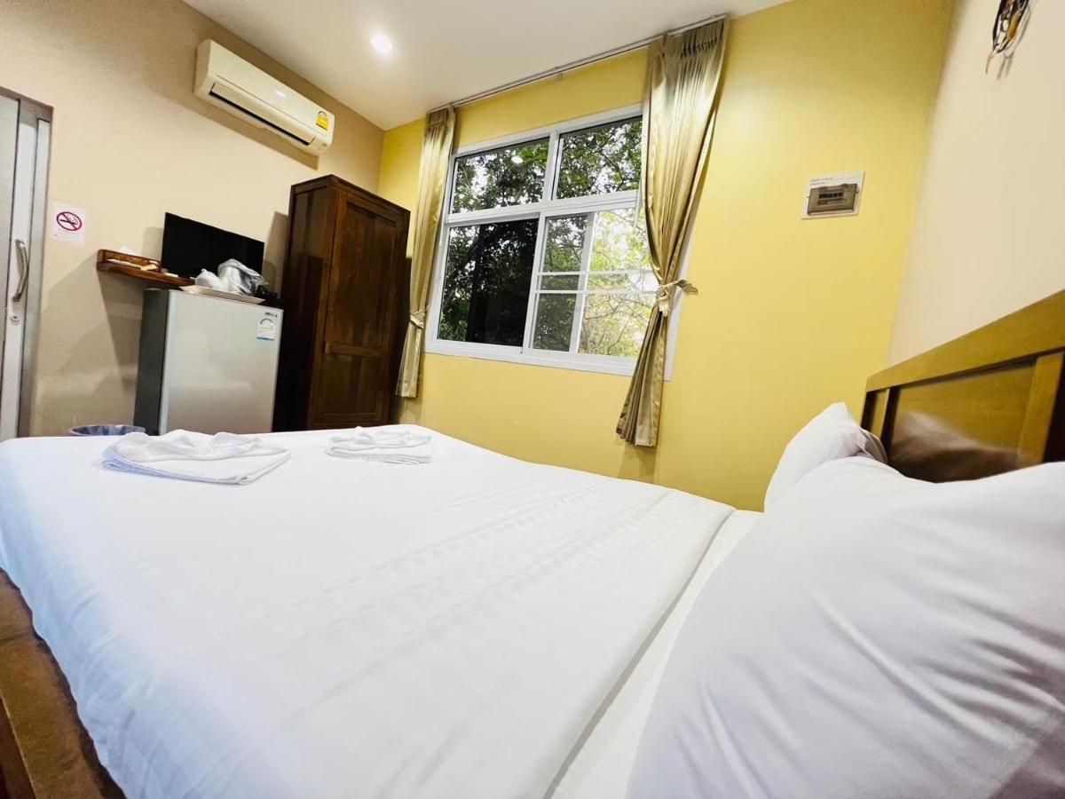 Baan Suan Khun Yaiy Hotell Ban Wang Takhrai Eksteriør bilde