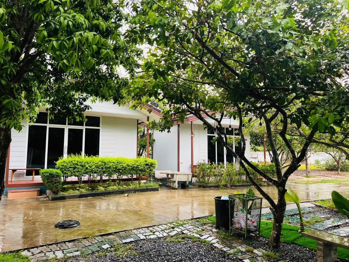 Baan Suan Khun Yaiy Hotell Ban Wang Takhrai Eksteriør bilde