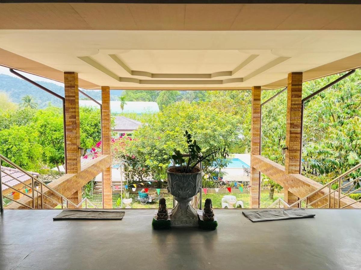 Baan Suan Khun Yaiy Hotell Ban Wang Takhrai Eksteriør bilde